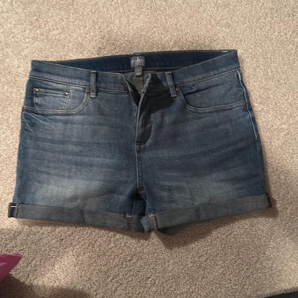 New York and company shorts
